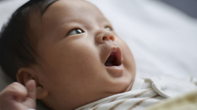 Bebê durante a dentição